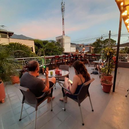 Noah Boutique Hostels Медельїн Екстер'єр фото