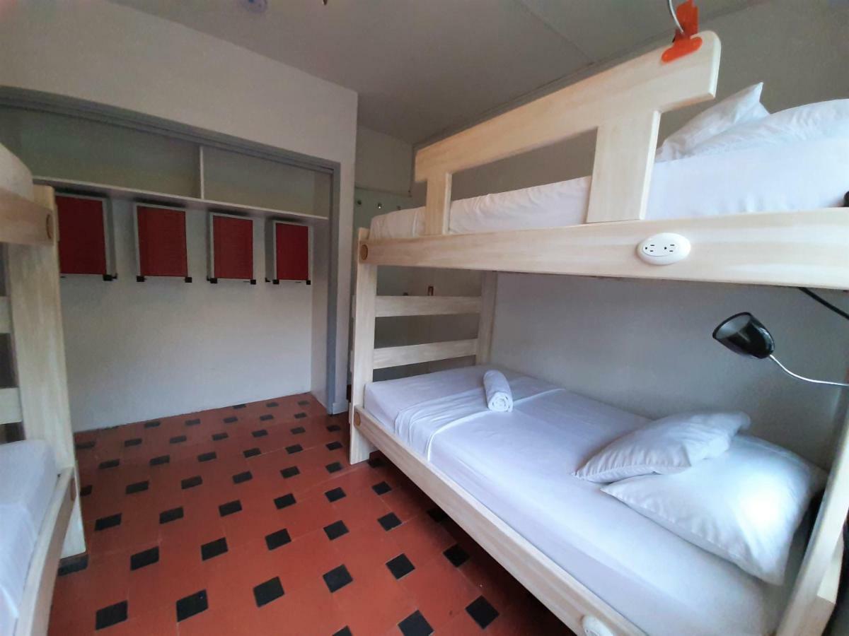 Noah Boutique Hostels Медельїн Екстер'єр фото